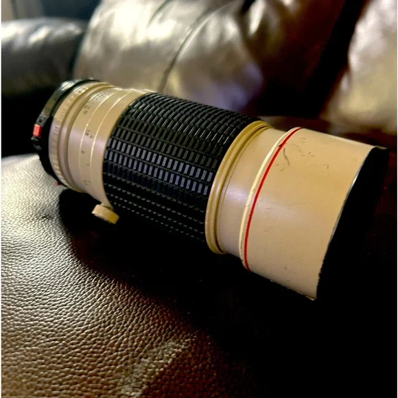 Zoom Lens 5200mm Lens Used Canon 75-200mm MF Zoom Lens (FD Mount)